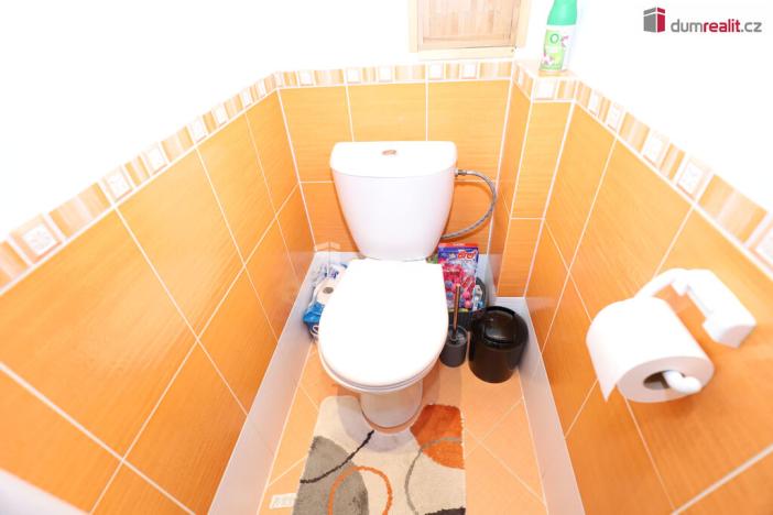 Prodej bytu 2+1, Hroznětín, Sídliště, 57 m2