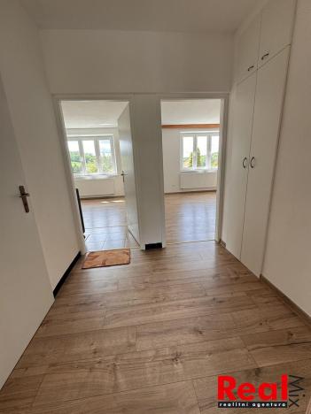 Pronájem bytu 3+kk, Lažany, 69 m2