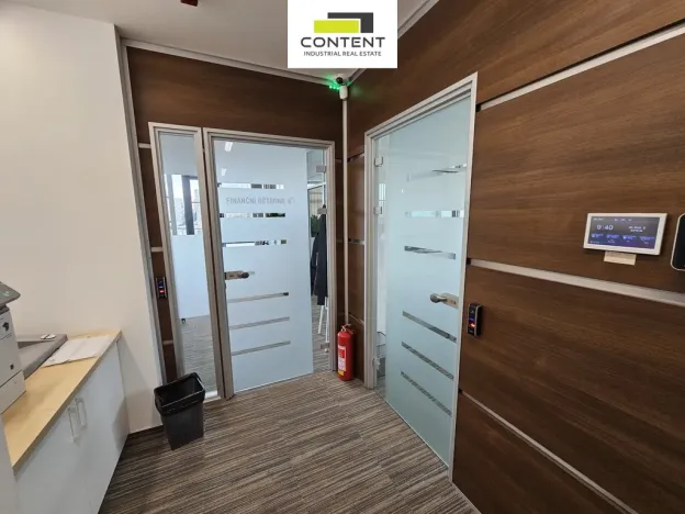 Pronájem kanceláře, Nová Paka, Pražská, 300 m2