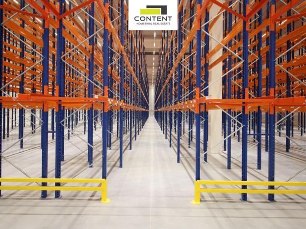 Pronájem skladu, Chlumec - Český Újezd, 4000 m2