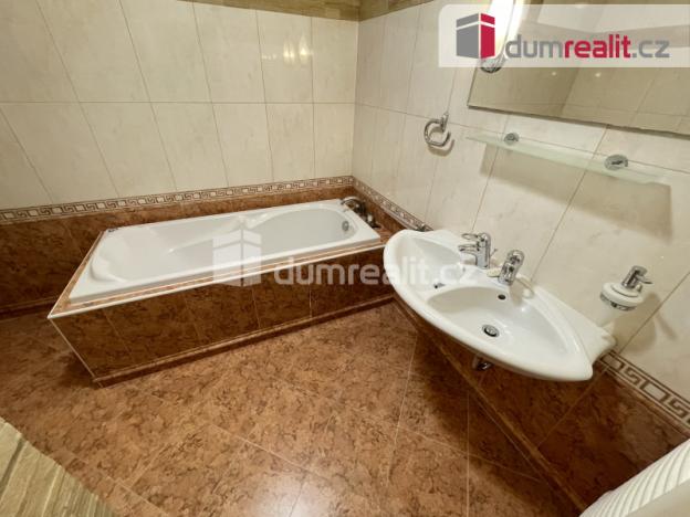 Pronájem bytu 2+kk, Praha - Kunratice, Velké Kunratické, 57 m2