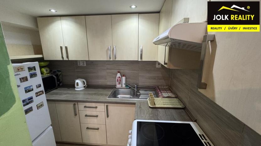 Pronájem bytu 1+1, Opava, Křižíkova, 48 m2