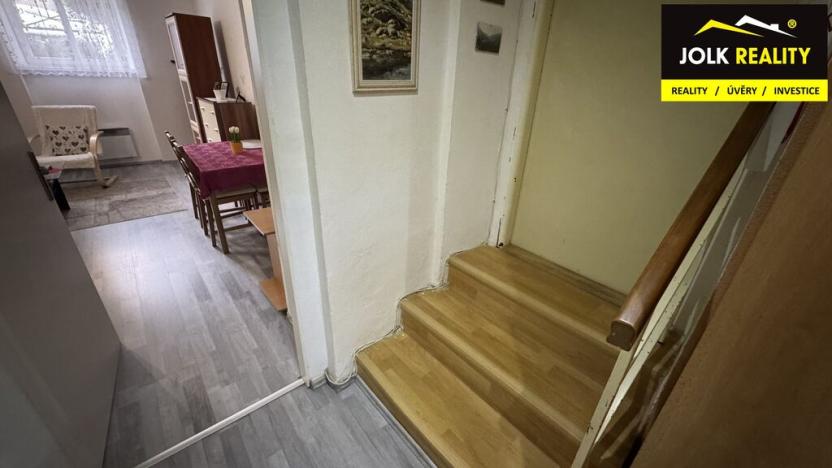 Pronájem bytu 1+1, Opava, Křižíkova, 48 m2