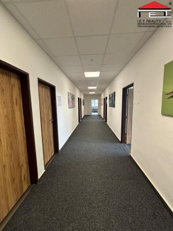 Pronájem skladu, Ostrava - Kunčice, Frýdecká, 600 m2