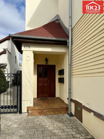 Prodej bytu 3+kk, Mariánské Lázně - Úšovice, Palackého, 77 m2