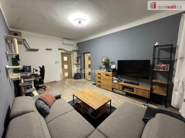 Pronájem bytu 2+1, Děčín - Děčín II-Nové Město, Kamenická, 62 m2