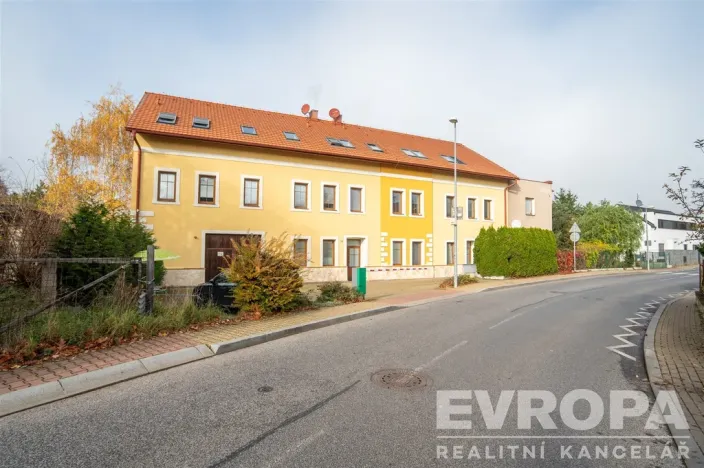 Prodej rodinného domu, Praha - Lipence, Josefa Houdka, 958 m2