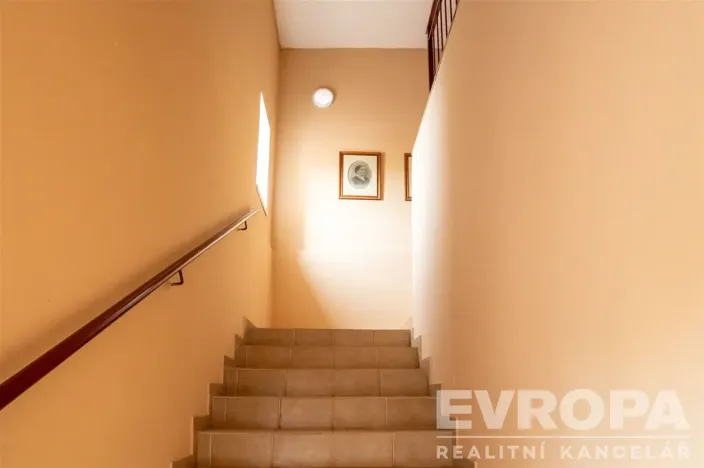 Prodej rodinného domu, Praha - Lipence, Josefa Houdka, 958 m2