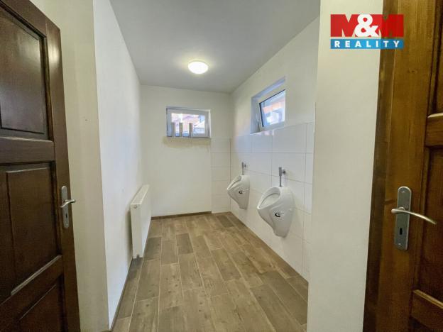 Pronájem restaurace, Blatná, náměstí Míru, 300 m2