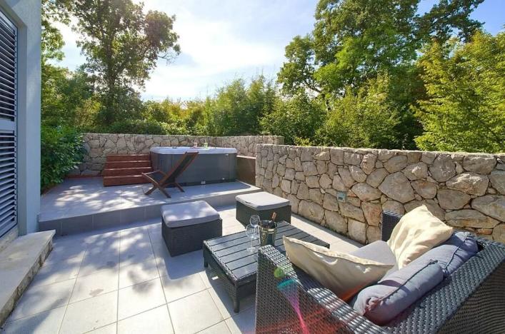 Prodej rodinného domu, Dobrinj, Chorvatsko, 185 m2