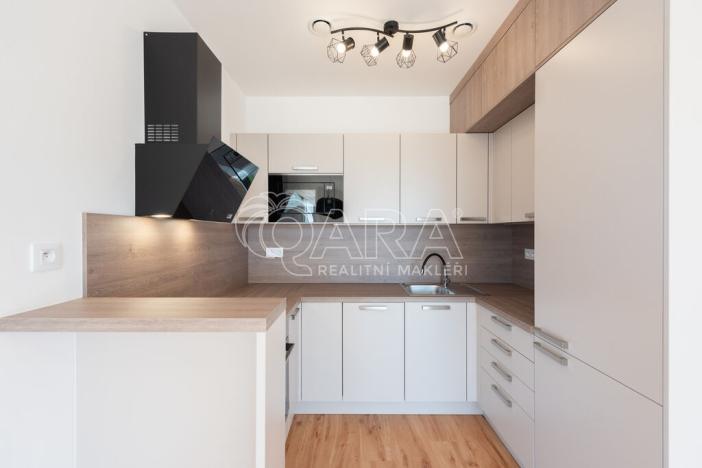 Pronájem bytu 2+kk, Roztoky, Václava Havla, 50 m2