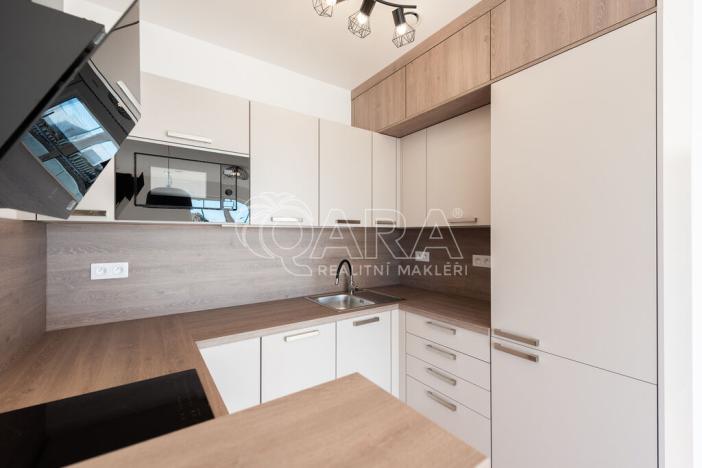 Pronájem bytu 2+kk, Roztoky, Václava Havla, 50 m2