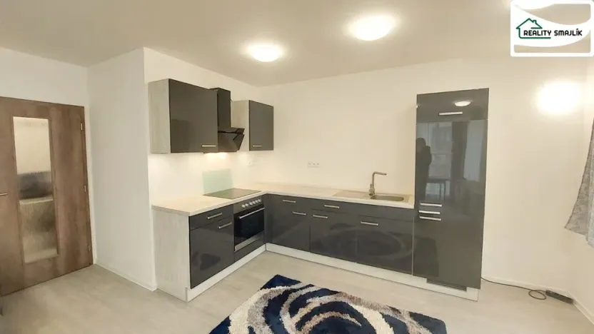 Prodej bytu 2+kk, Cheb, Na Nivách, 58 m2