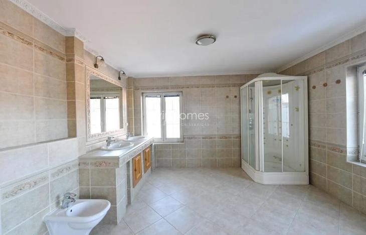 Pronájem vily, Praha - Nebušice, 360 m2