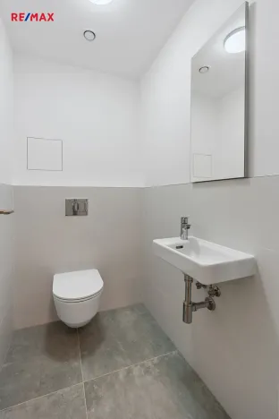 Pronájem bytu 2+kk, Praha - Radlice, U Komína, 54 m2