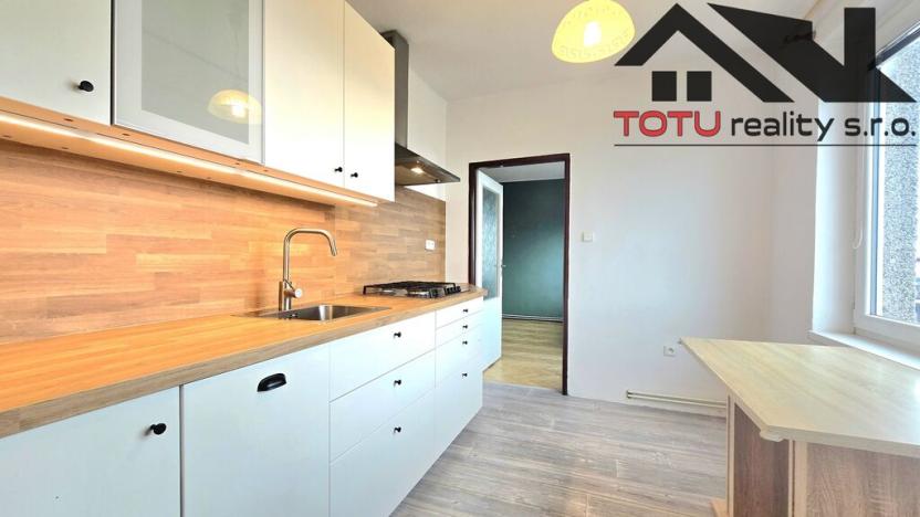 Prodej bytu 3+1, Jaroměř, Na Cihelnách, 75 m2