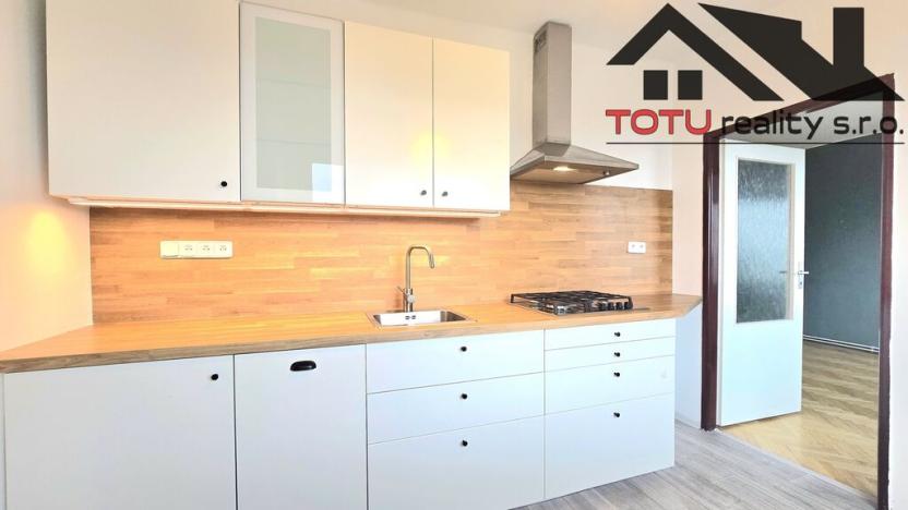 Prodej bytu 3+1, Jaroměř, Na Cihelnách, 75 m2