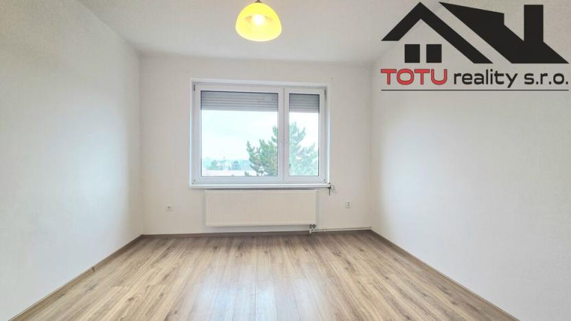 Prodej bytu 3+1, Jaroměř, Na Cihelnách, 75 m2