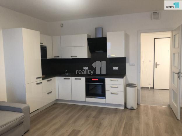 Pronájem bytu 1+kk, Plzeň - Jižní Předměstí, Kollárova, 50 m2