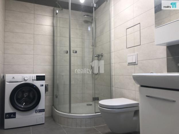 Pronájem bytu 1+kk, Plzeň - Jižní Předměstí, Kollárova, 50 m2