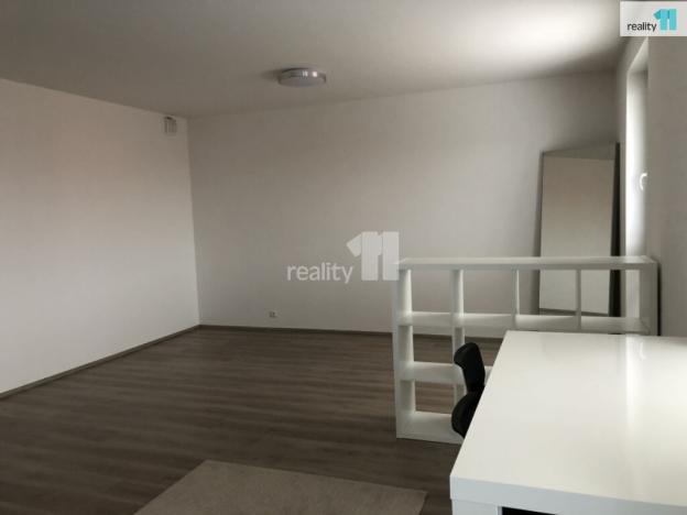 Pronájem bytu 1+kk, Plzeň - Jižní Předměstí, Kollárova, 50 m2