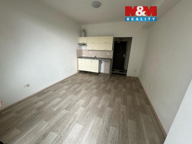 Pronájem bytu 1+kk, Příbor, Čs. armády, 26 m2