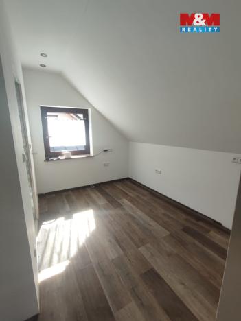 Prodej bytu 2+kk, Třinec - Tyra, 29 m2