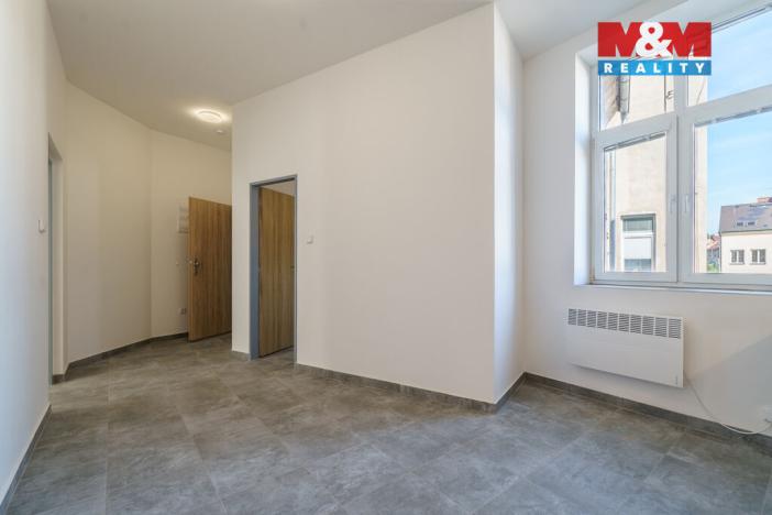 Pronájem bytu 2+1, Sokolov, Nádražní, 48 m2