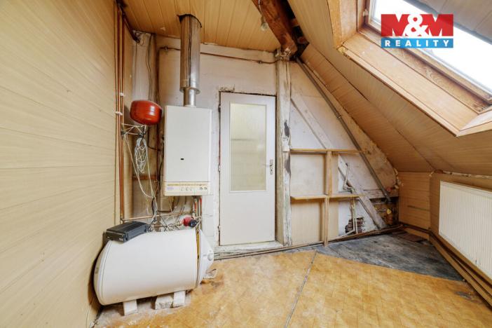 Prodej bytu 2+1, Aš, Studentská, 92 m2