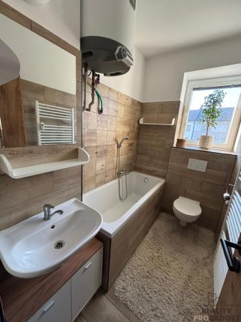 Pronájem bytu 1+1, Slatinice, 32 m2