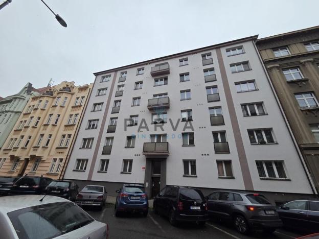 Pronájem bytu 1+1, Plzeň - Jižní Předměstí, Alešova, 36 m2