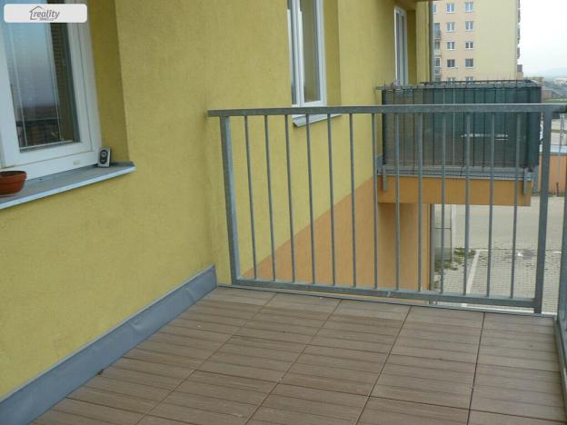 Pronájem bytu 2+kk, Klecany, V Honech, 45 m2