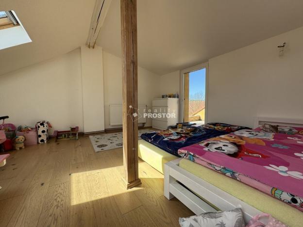 Prodej rodinného domu, Neuměřice, 171 m2