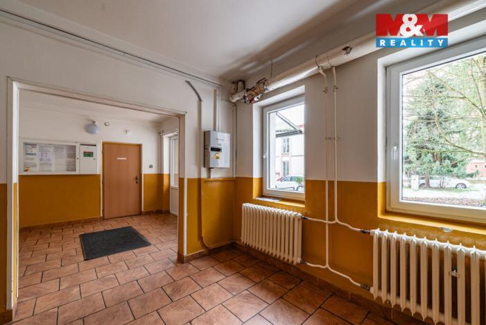 Pronájem bytu 3+1, Karlovy Vary, Krymská, 45 m2