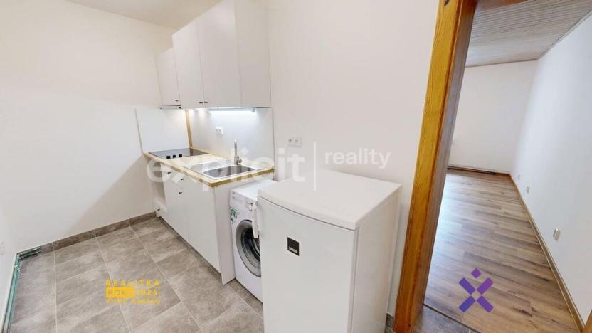 Pronájem bytu 1+1, Troubsko, Jihlavská, 29 m2