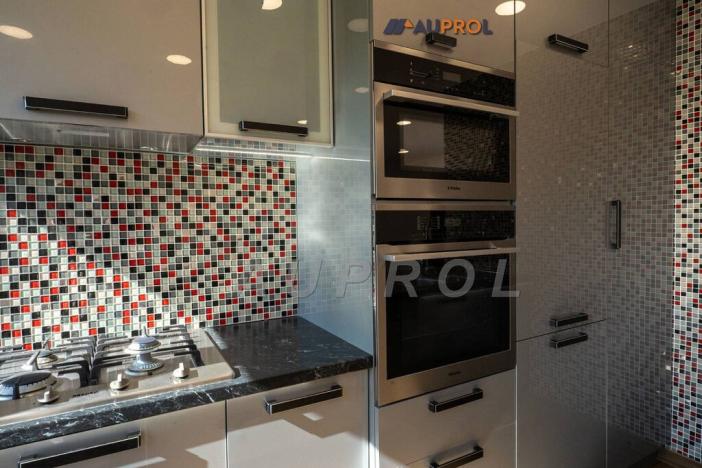 Prodej bytu 3+kk, Praha - Karlín, Molákova, 71 m2