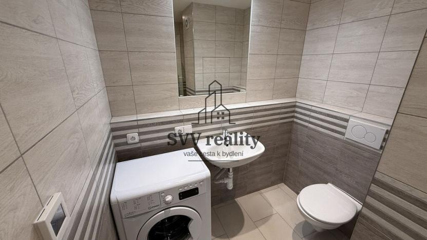 Pronájem bytu 2+kk, Praha - Krč, Bernolákova, 39 m2