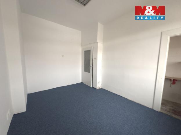 Pronájem kanceláře, Roudnice nad Labem, Purkyňovo náměstí, 120 m2