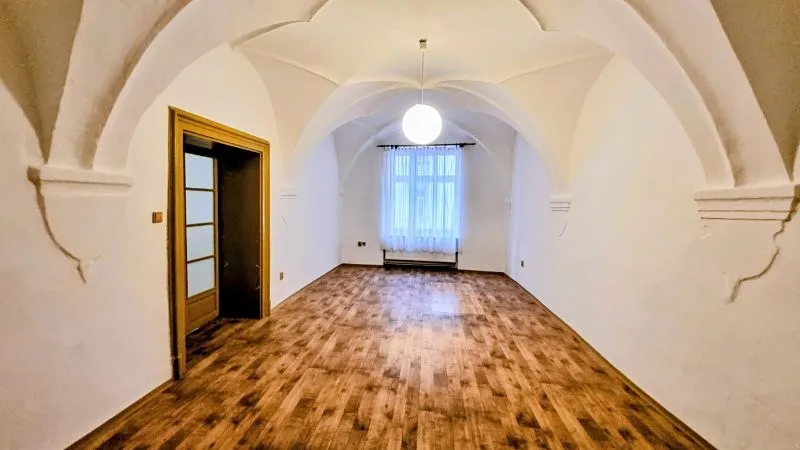 Pronájem bytu 2+kk, Jihlava, Komenského, 100 m2