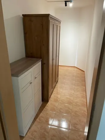 Pronájem bytu 1+kk, Praha, Květnového povstání, 60 m2