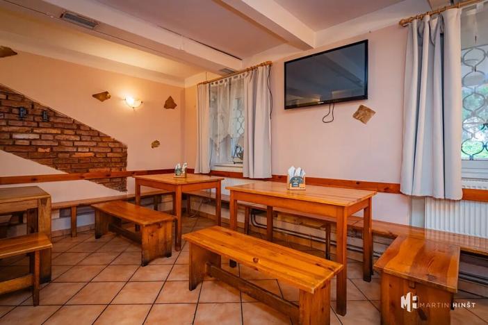 Prodej restaurace, Praha - Strašnice, Gutova, 301 m2