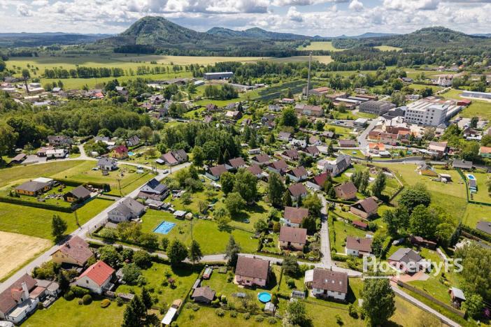 Prodej pozemku, Cvikov, 1280 m2