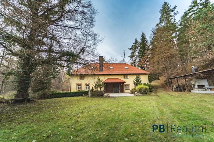 Prodej rodinného domu, Křemže, 450 m2