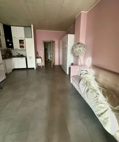 Pronájem bytu 1+kk, Praha - Libeň, Českomoravská, 50 m2