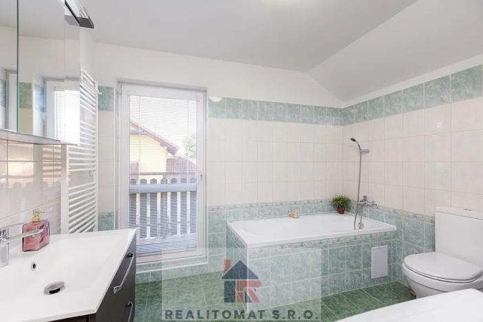 Prodej rodinného domu, Horoušany, Na Svahu, 133 m2