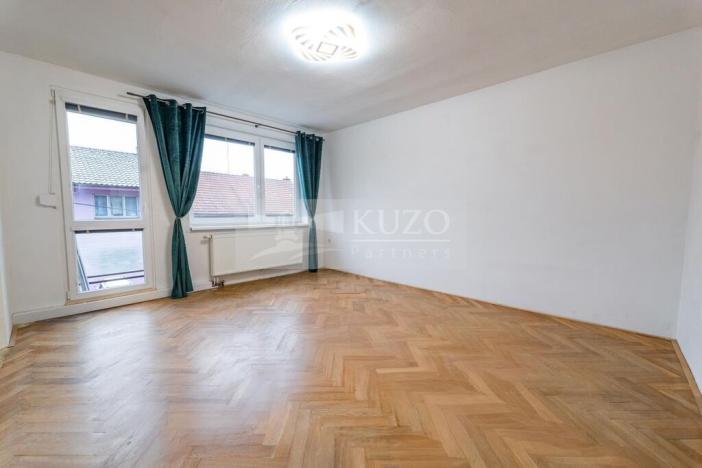 Pronájem bytu 3+1, Rousínov - Čechyně, 80 m2