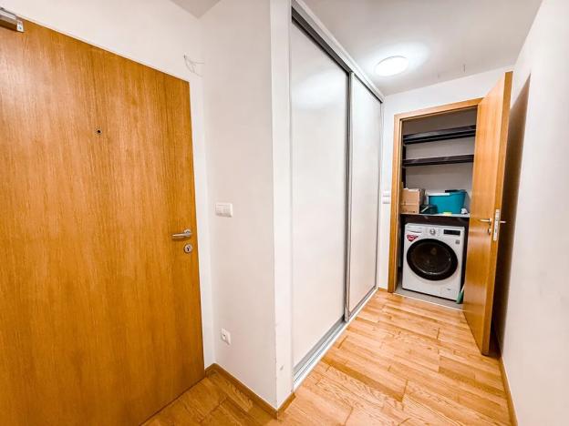 Pronájem bytu 1+kk, Praha - Žižkov, Ke kapslovně, 53 m2
