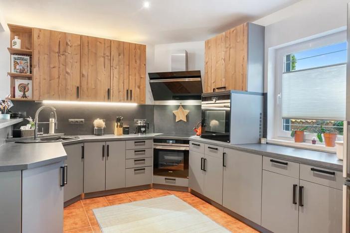 Pronájem rodinného domu, Praha - Kbely, Divišova, 187 m2