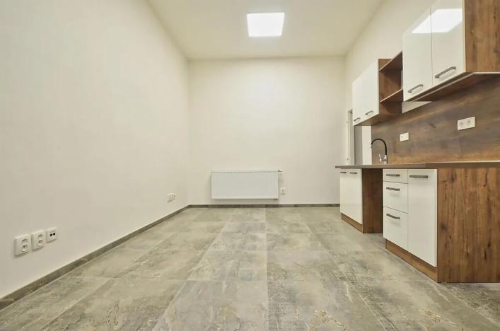 Pronájem kanceláře, Praha - Holešovice, Milady Horákové, 141 m2