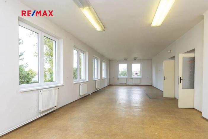 Pronájem kanceláře, Pardubice, Husova, 242 m2